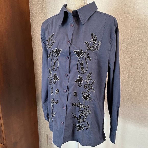COLLECTIONS Western Vibe Embroidered Shirt - Large - Picture 2 of 10